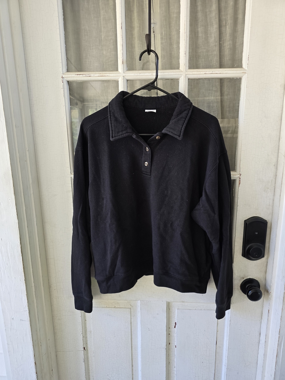 PINK Victoria's Secret Black Pullover Collar Sweatshirt